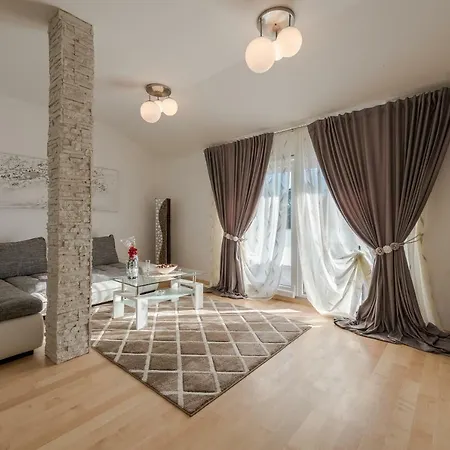 别墅 Four Bedroom Horizon