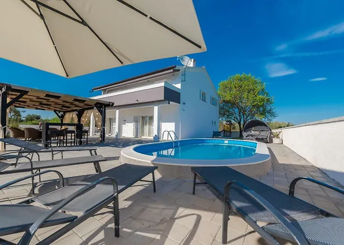 Four Bedroom Horizon Vila Zadar
