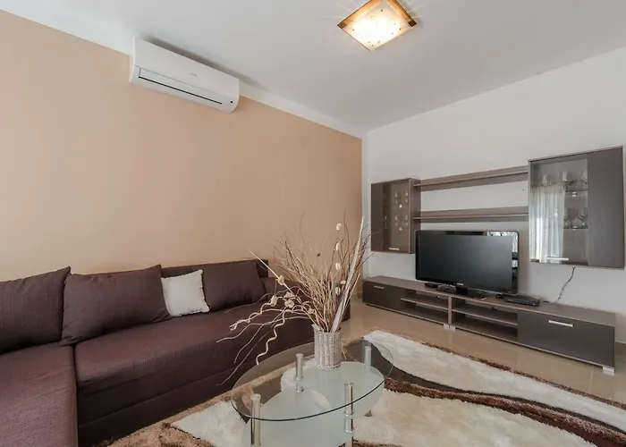 Four Bedroom Horizon *